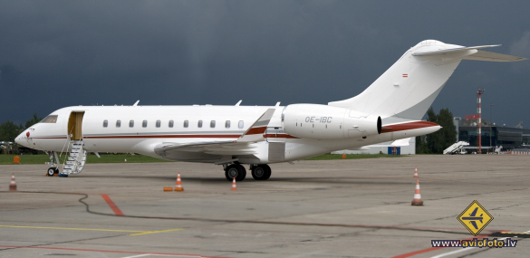 Bombardier Global 5000 (BD-700-1A11)